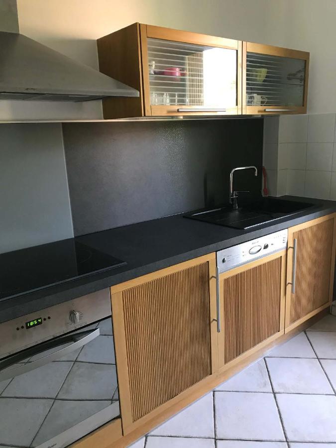 Les Palmiers Apartment Saint-Cyr-sur-Mer Luaran gambar